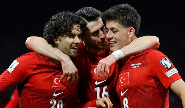 Türkiye, Romanya'yı devirdi: Dünya Kupası'na bir adım kaldı