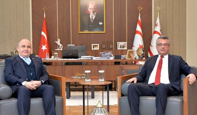 Erhürman, Ali Murat Başçeri’yi kabul etti