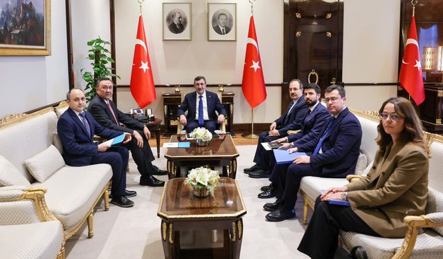 Yılmaz: Ünal Üstel’in TDT toplantısına davet edilmesi Türk dünyası için önemli