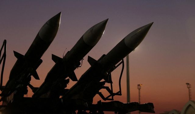 ABD basını: İran'ın ABD üssüne saldırısında 15 asker yaralandı