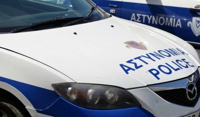 Kıbrıslı Rum uyuşturucu zanlısı sahte kimlikle KKTC’ye geçmeye çalışırken yakalandı