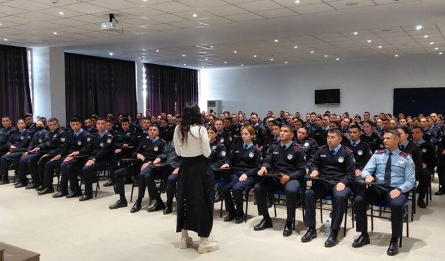 Polis Okulu Öğrencileri, Dünya İlik Bankası’na donör olmak için tükürük örneği verdi