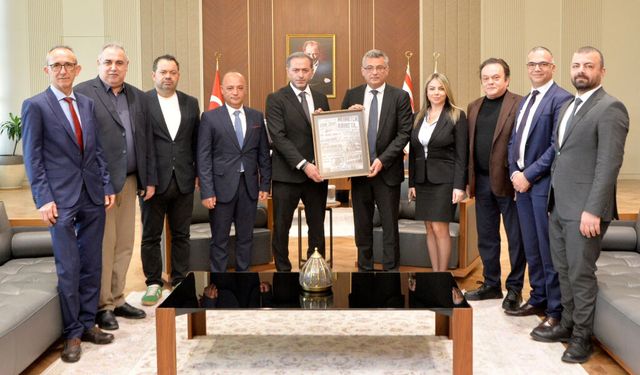 Cumhurbaşkanı Erhürman, Dış Basın Birliği heyetini kabul etti