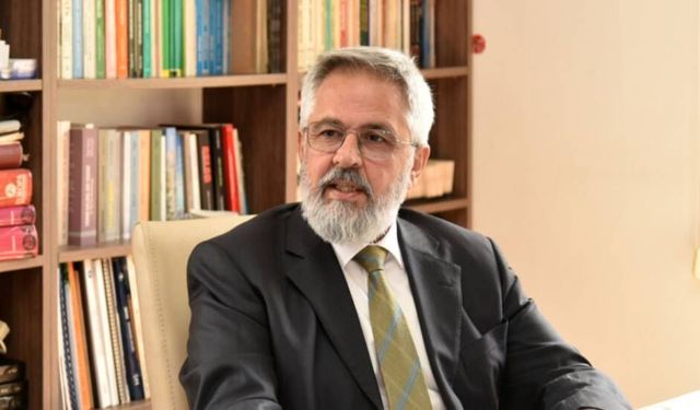 Raşit Pertev: Üslerin egemenliği bizi tehlikeye sokmamalı