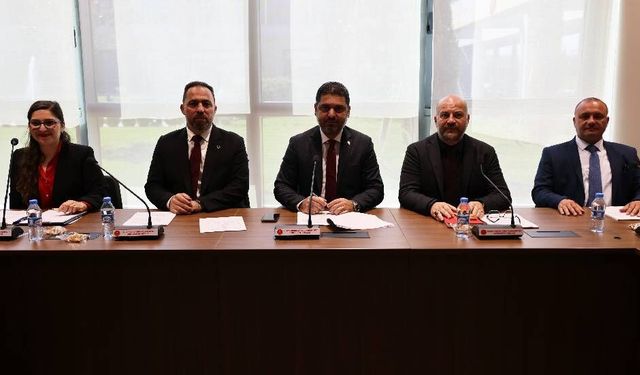 AB uyum yasa tasarılarını görüşmek üzere oluşturulan Ad-Hoc Komite toplandı