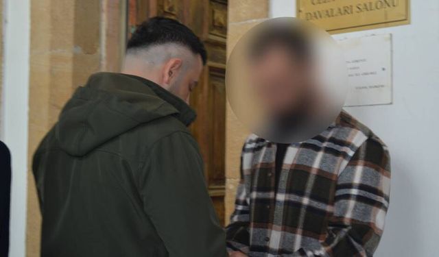 Uyuşturucuyu ayakkabısına sakladı