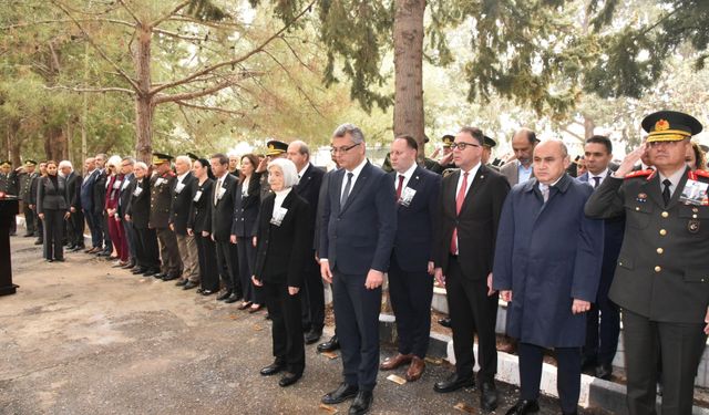 KKTC’nin ilk Başbakanı Mustafa Çağatay, 37’nci ölüm yıl dönümünde anıldı