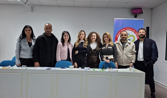 Eczacılar Birliği Genel Kurulu yapıldı: Başkan Umut Öksüz