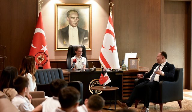 Öztürkler: "Buranın gerçek sahipleri sizlersiniz"