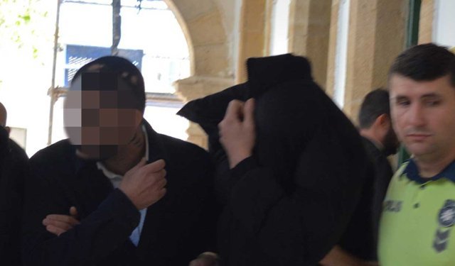 Gönyeli’de Uyuşturucu ve Kadına Şiddet Soruşturması: İki Zanlıya 4 Gün Ek Tutukluluk