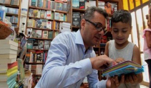 Erhürman’dan Dünya Çocuk Günü’nde “kitap” çağrısı