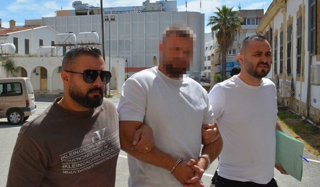 4 Kilo Uyuşturucu Taşıdığı Ortaya Çıktı: Mahkemeden 7 Gün Kararı