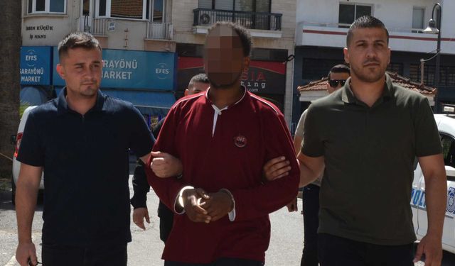 Ev Arkadaşını Bıçakladı: “Çok Konuşuyordu” Savunması