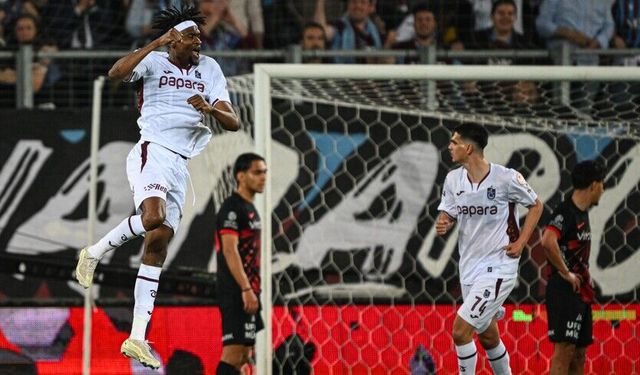 Fırtına'dan geri dönüş: Ernest Muçi Trabzonspor'u uzatmalarda finale taşıdı