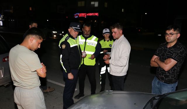 Polisten 6 ilçede 'huzur' operasyonu: 68 araç trafikten men edildi