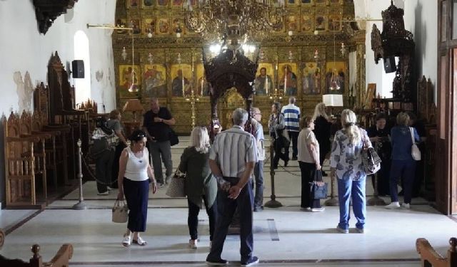 Girne Belediyesi, İkinci Bahar üyelerine Karpaz gezisi düzenledi