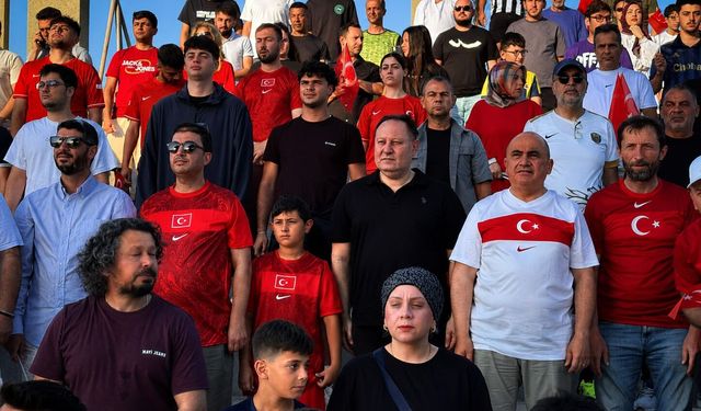 Başçeri: Sabahın erken saatleri olmasına rağmen tek yürek ve tek millet olduk