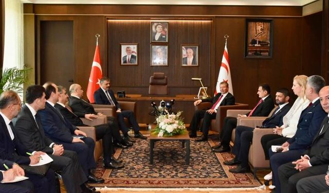Başbakan Üstel, Türkiye İçişleri Bakanı Çiftçi’yi kabul etti