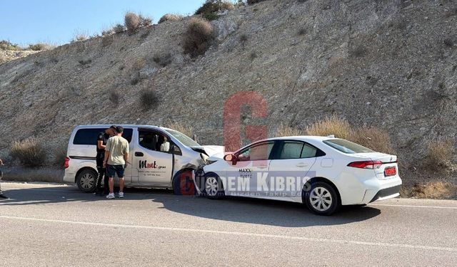 Kaplıca-Büyükkonuk Anayolu’nda iki araç çarpıştı: 7 yaralı