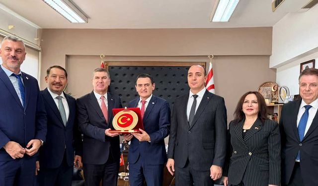 Oğuz, Akdeniz Belediyeler Birliği heyeti ile görüştü