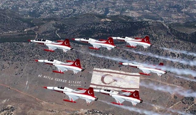 Bakanlardan 20 Temmuz mesajları