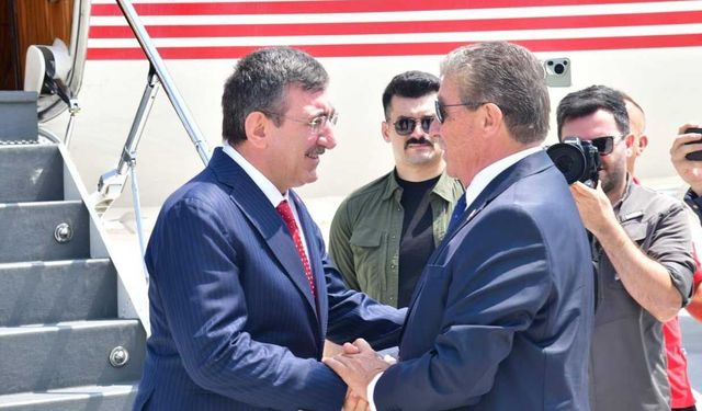 Cevdet Yılmaz, KKTC'ye geldi