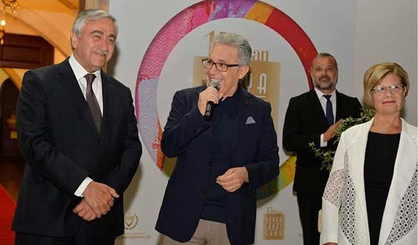 Akıncı, Cumhurbaşkanlığı'nda sanatçıları ağırladı