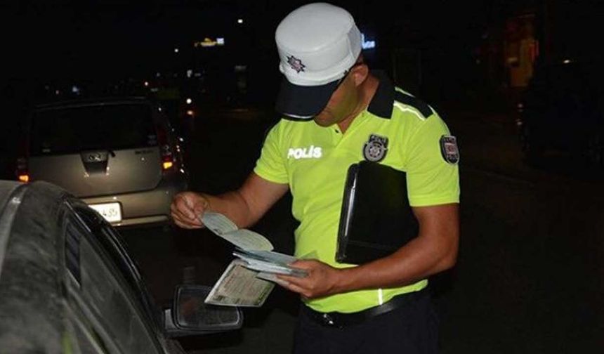 Lefkoşa ve İskele Polis Müdürlükleri, eş zamanlı asayiş ve trafik denetimleri yaptı