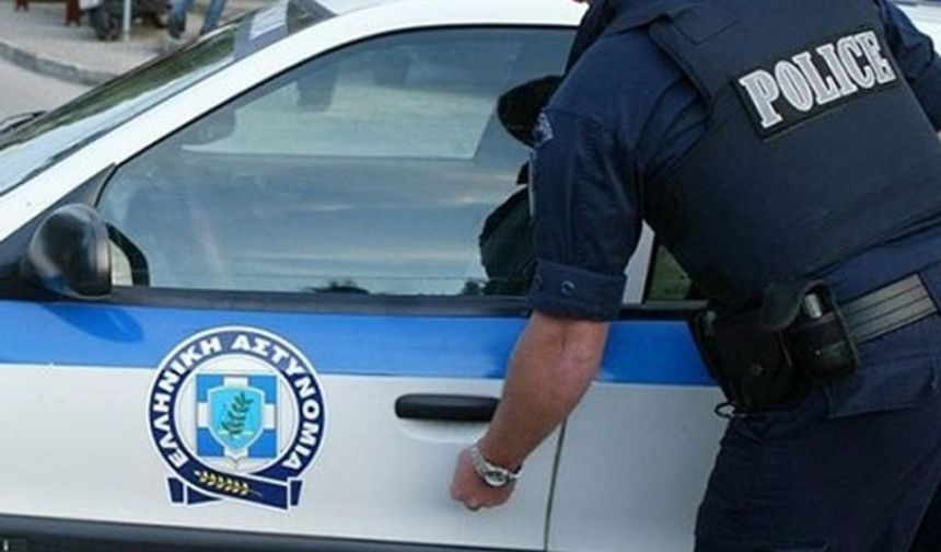 Güney Kıbrıs'ta görev başında araba çarpan Polis, hayatını kaybetti...
