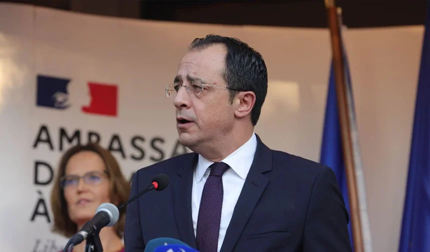 Hristodulidis üçlü zirve için Ürdün’e gitti