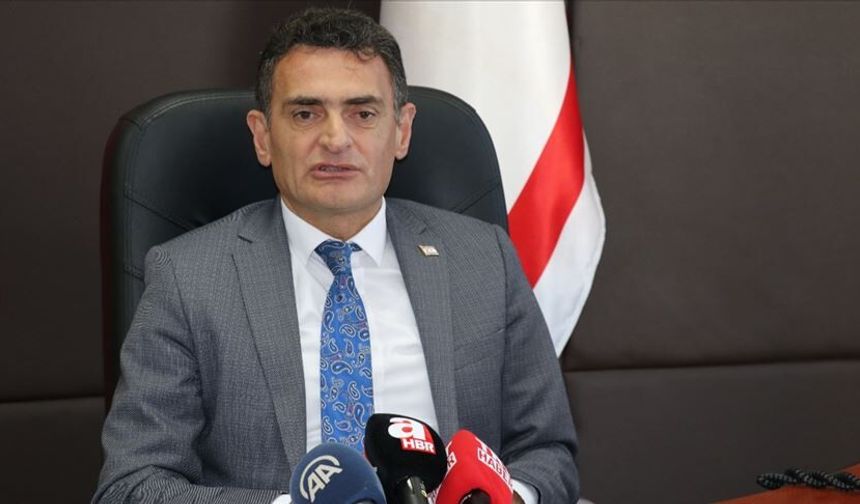 Oğuz, Rauf Raif Denktaş’ı 14. ölüm yıl dönümünde andı