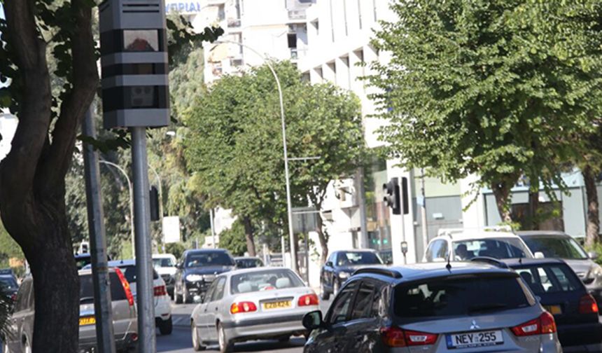 Trafik cezalarının neredeyse yarısı ödenmiyor... 3 bin Kıbrıslı Türk de var