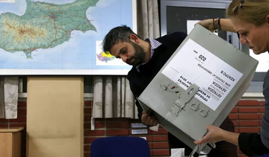 Güney Kıbrıs'ta Genç Seçmende ELAM ve DİSİ Öne Çıkıyor