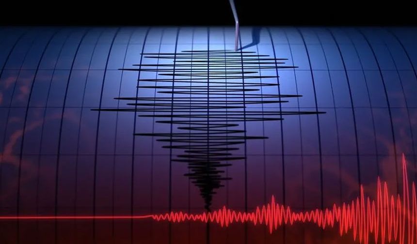 Manisa'da 4 büyüklüğünde deprem