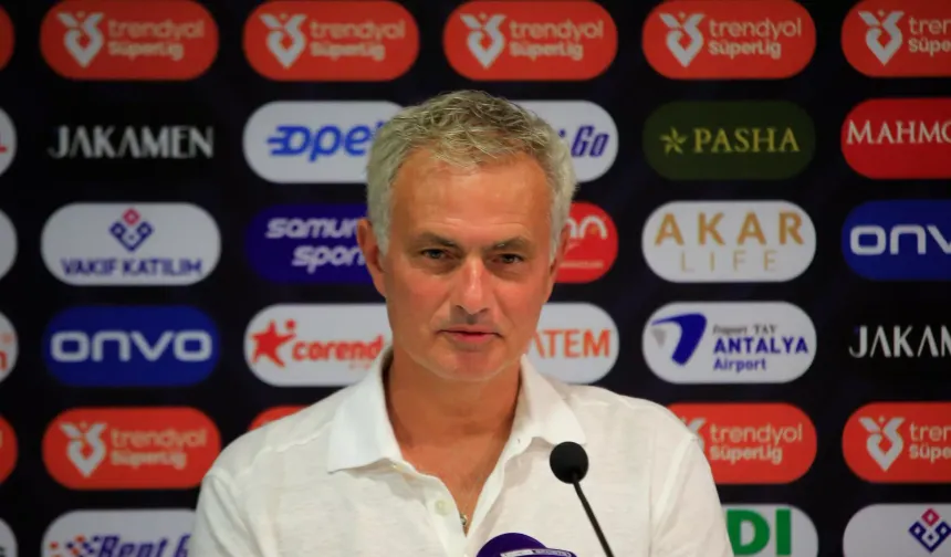 Fenerbahçe Teknik Direktörü Mourinho: Kesinlikle pişman değilim