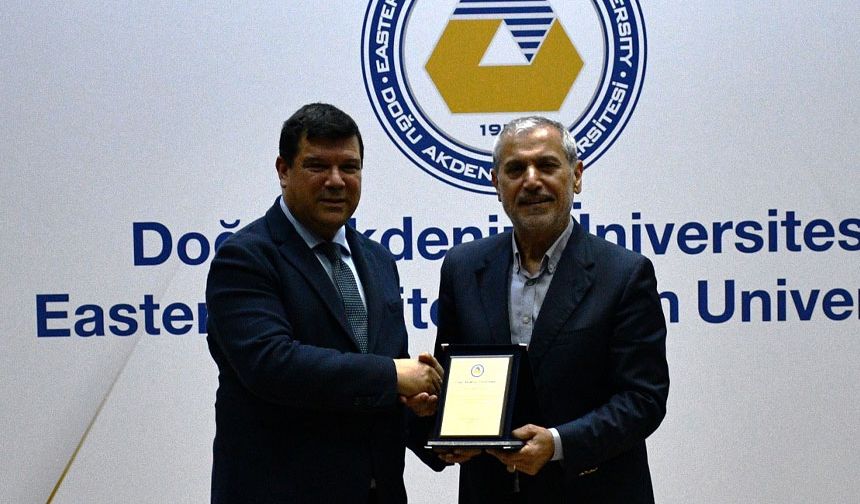 DAÜ’de Abbas Güçlü ile “Gençlik ve Gelecek” Konusu Ele Alındı
