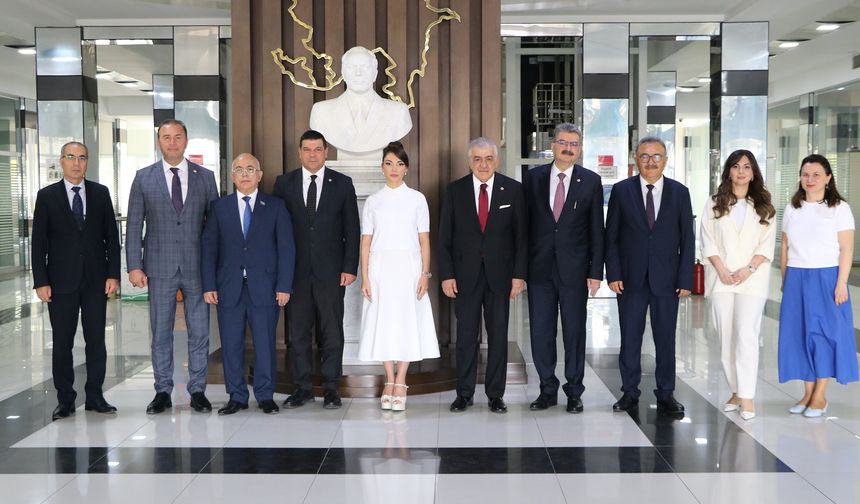 DAÜ’den bir heyet Azerbaycan’ı ziyaret etti