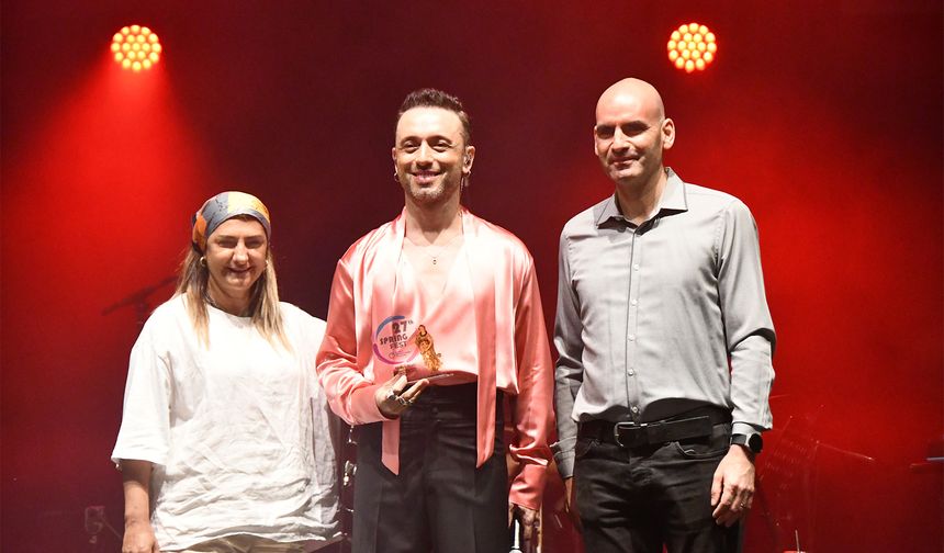 DAÜ 27. Bahar Festivali Mabel Matiz konseriyle başladı
