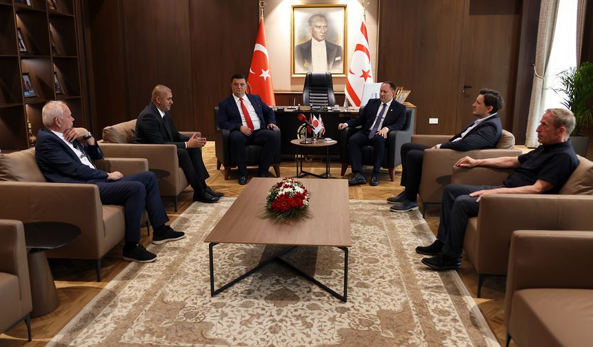 Öztürkler: Gençlerimize uygulanan izolasyonlar kaldırılmalı