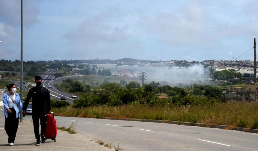 İspanya'da zehirli gaz paniği: 150 bin kişiye 'evde kalın' çağrısı