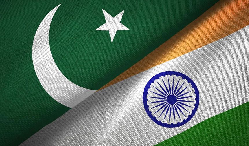 Pakistan ve Hindistan tam ateşkes konusunda anlaştı