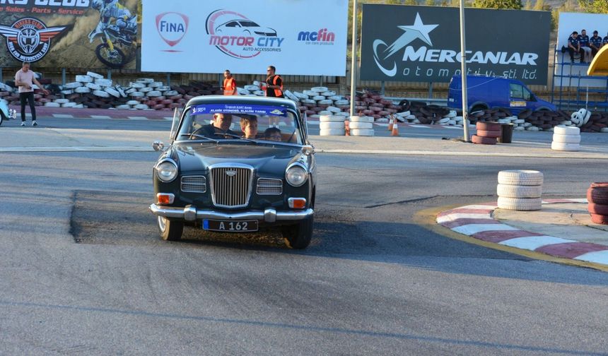 "2025 Klasik Otomobil Slalom Şampiyonası” final yarışı yarın akşam yapılacak