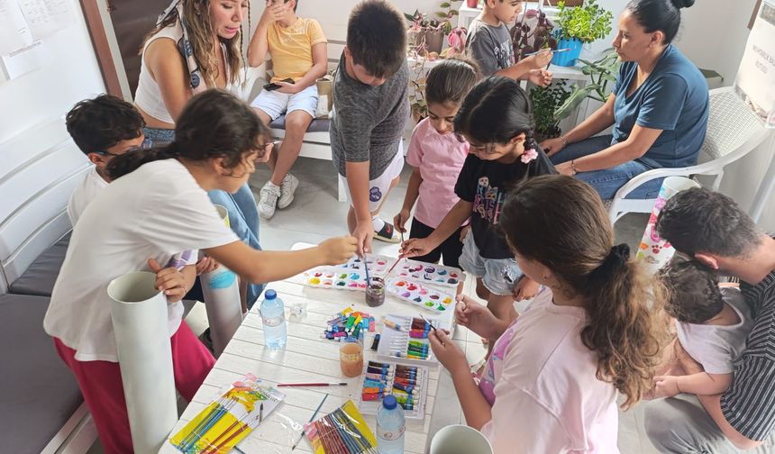 Küçük Eller, Büyük Yürekler: Çocuklar Sokak Hayvanları İçin Buluştu