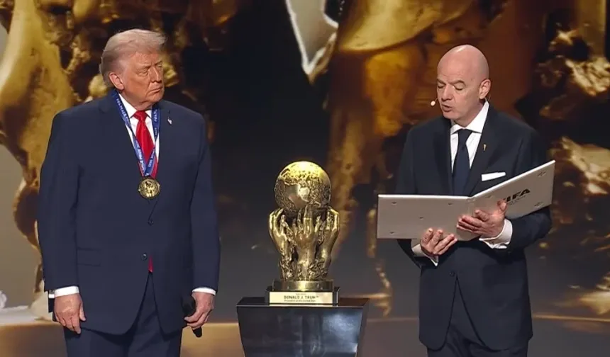 ABD Başkanı Trump'a "FIFA Barış Ödülü" verildi