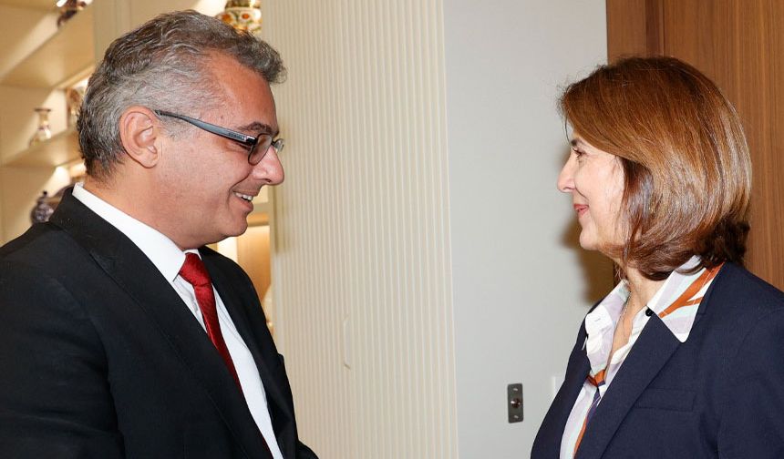 Cumhurbaşkanı Erhürman’ın Holguin ile görüşmesi ve ardından yaptığı açıklama Rum basınında