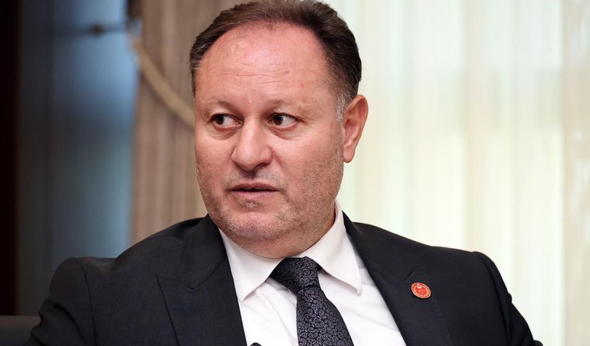 Öztürkler: Hristodulidis’in Türk askerine ‘işgalci’ demesi haddine değildir