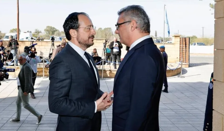 Hristodulidis’ten Erhürman’a 16-24 Şubat arasında görüşme teklifi