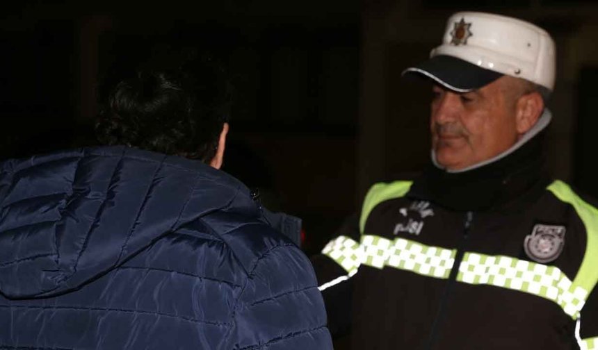 Trafik denetimlerinde 248 sürücüye işlem, 27 araç trafikten men