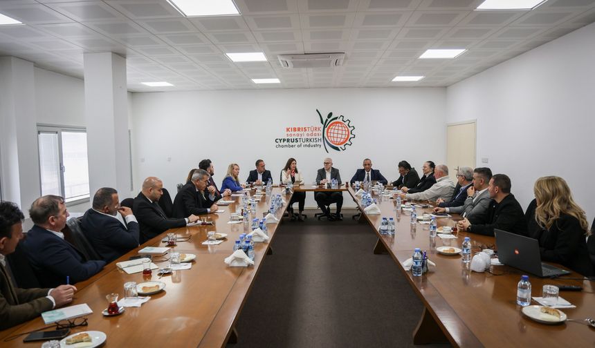 CTP'den Sanayi Odası'na ziyaret: Hedefimiz üretim ekonomisine geçiştir