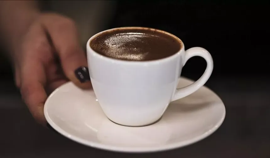 43 yıllık araştırma: Günlük çay ve kahve tüketimi beyni koruyabilir